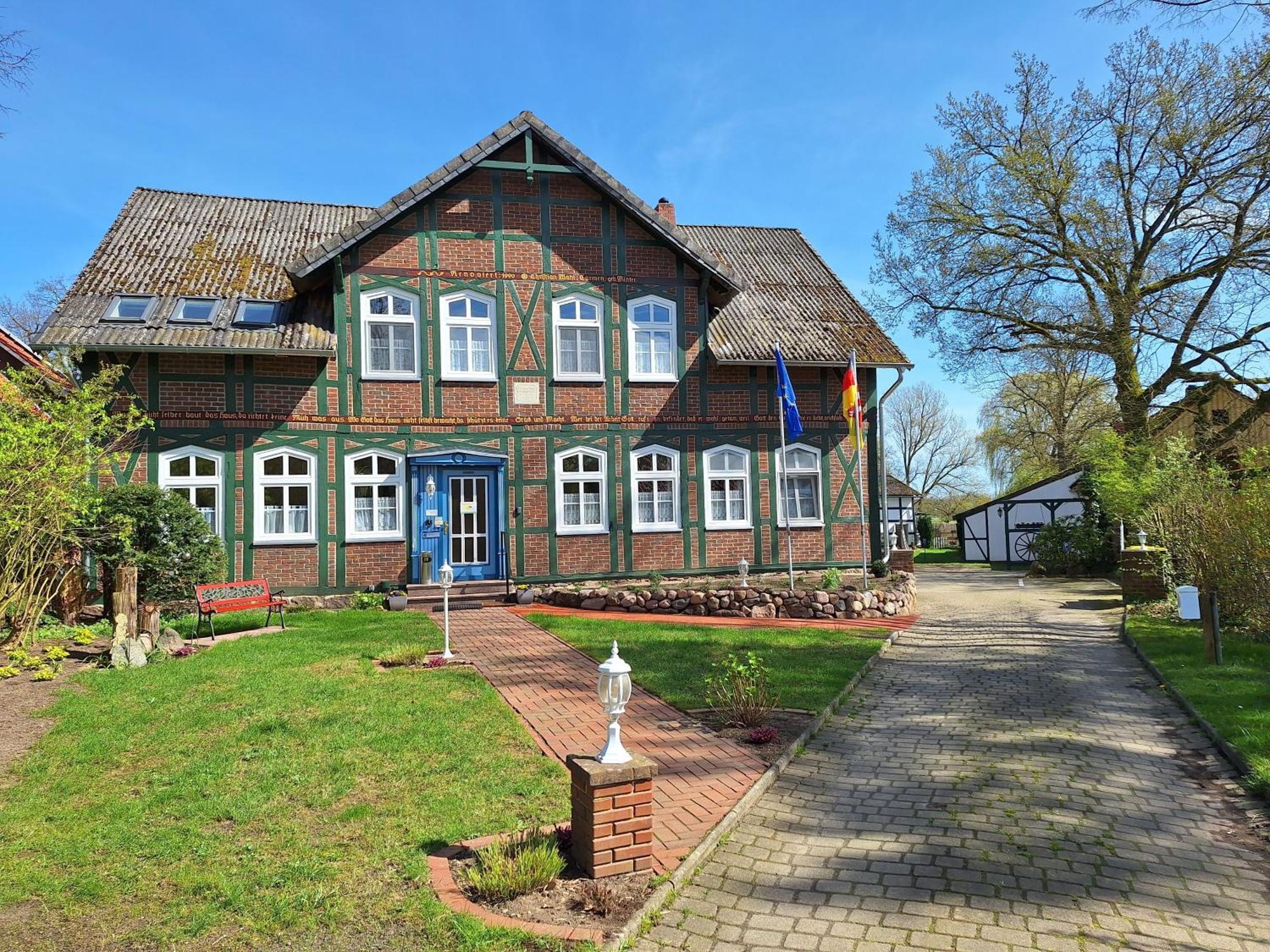 Landhotel Sonnenhof Im Wendland Clenze Exterior foto